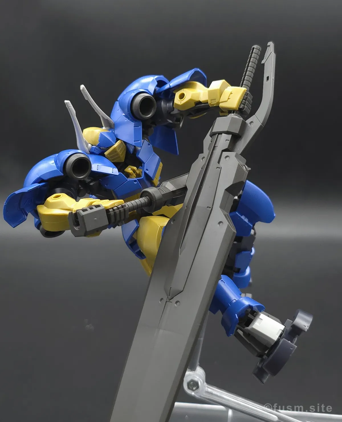 HG ヘルムヴィーゲ・リンカー レビュー ポージング 16