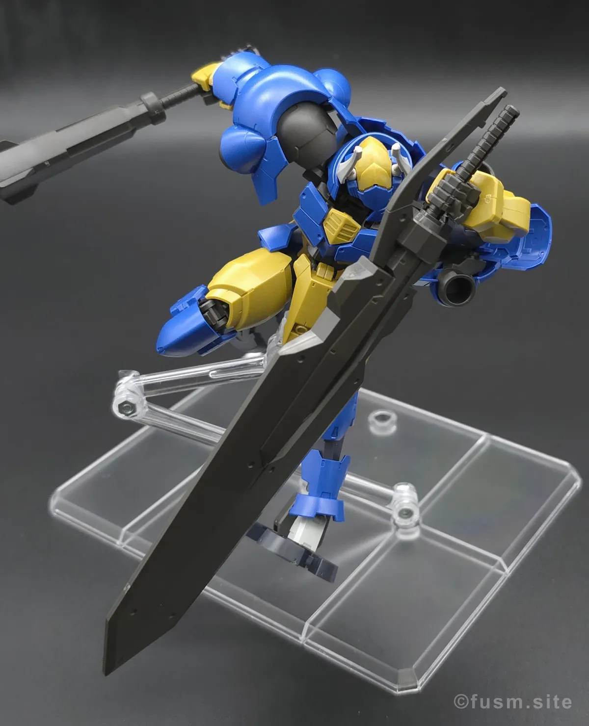 HG ヘルムヴィーゲ・リンカー レビュー ポージング 22