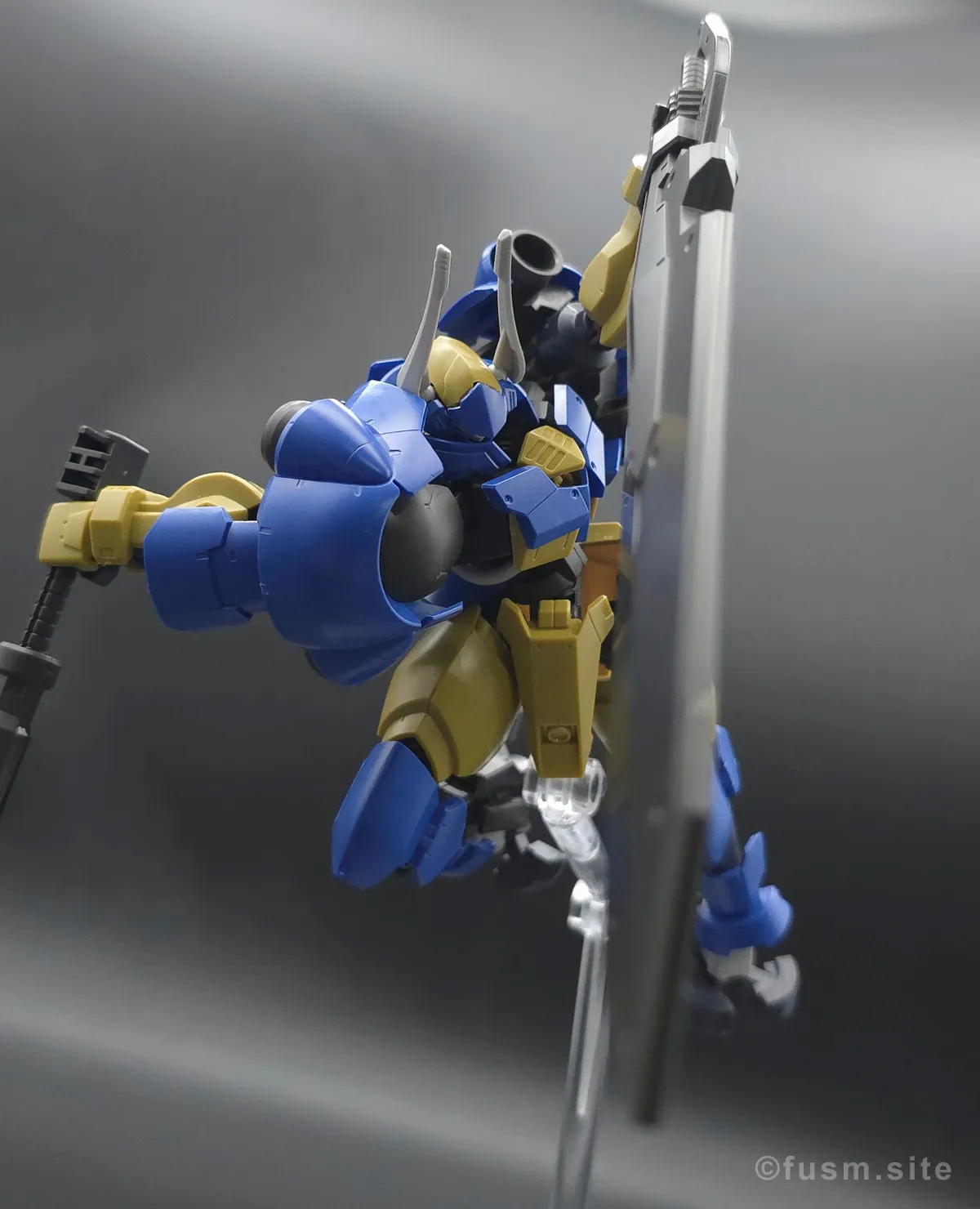 HG ヘルムヴィーゲ・リンカー レビュー ポージング 23