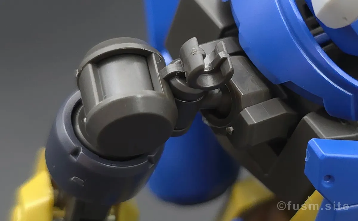 HG ヘルムヴィーゲ・リンカー レビュー 肩ディテール 03