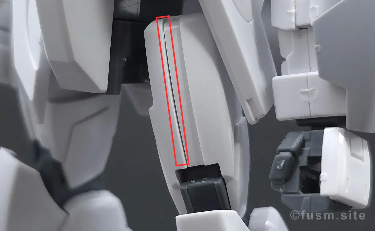 HG スターゲイザーガンダム レビュー 脚部ディテール 合わせ目 01