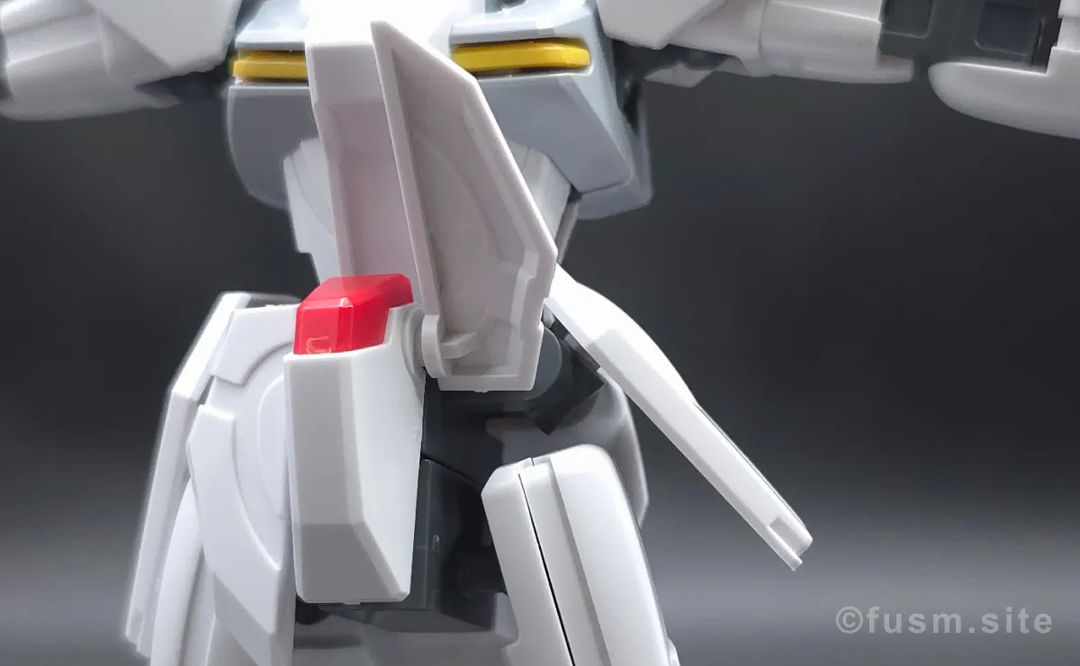 HG スターゲイザーガンダム レビュー 胴体ディテール 可動域 02