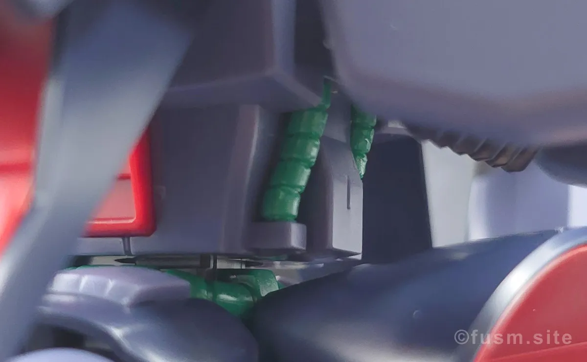 HGUC バイアラン レビュー 胴体ディテール 05