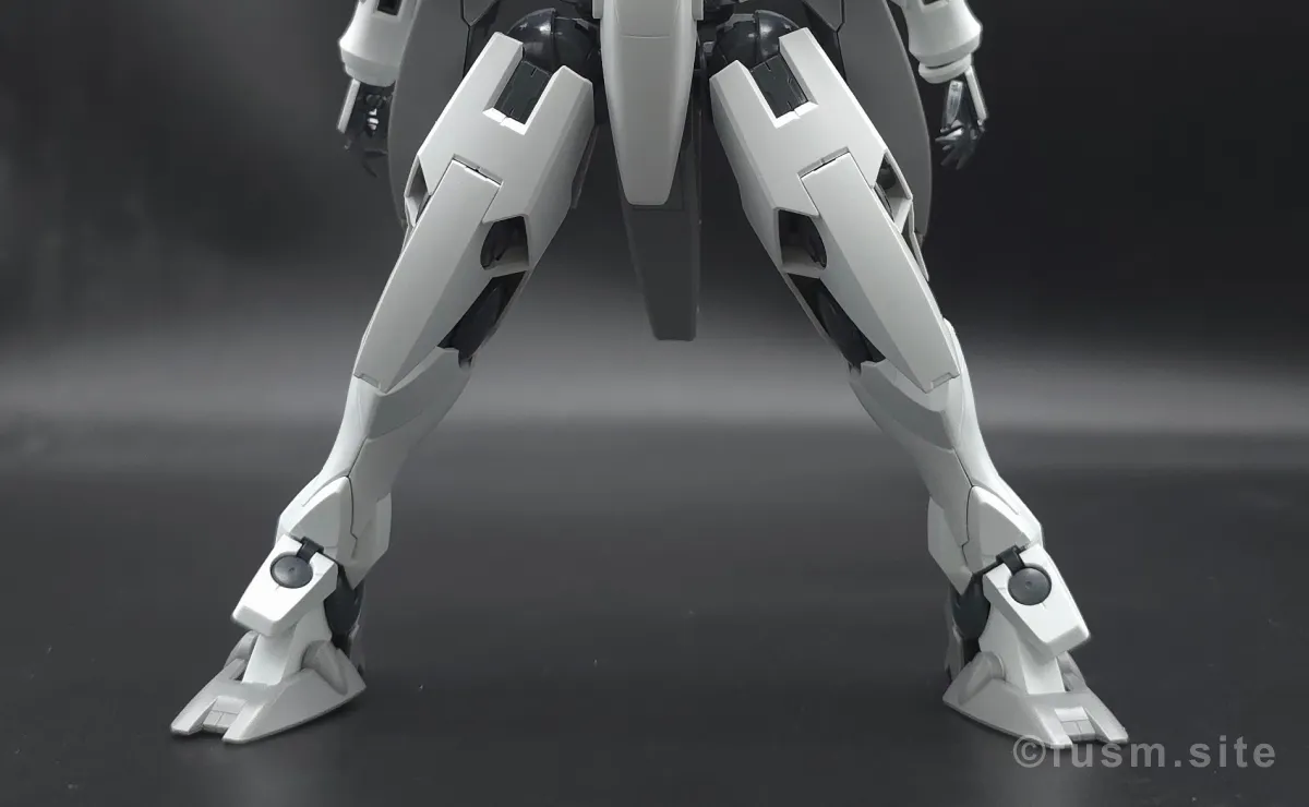 MG GN-X(ジンクス) レビュー 脚部ディテール 可動域 1