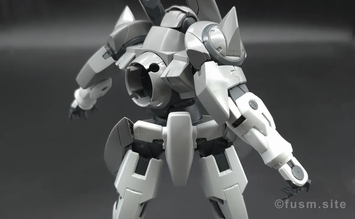 MG GN-X(ジンクス) レビュー 胴体ディテール 可動域 08