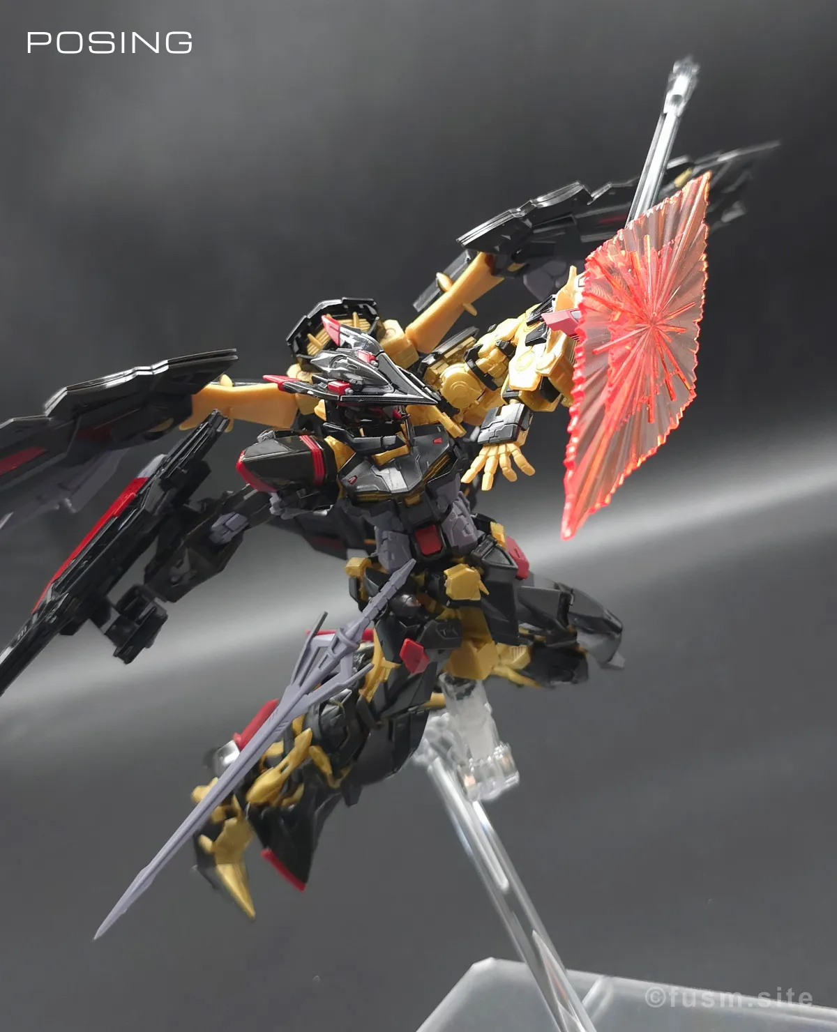 RG ガンダムアストレイ ゴールドフレーム天ミナ レビュー ポージング 09