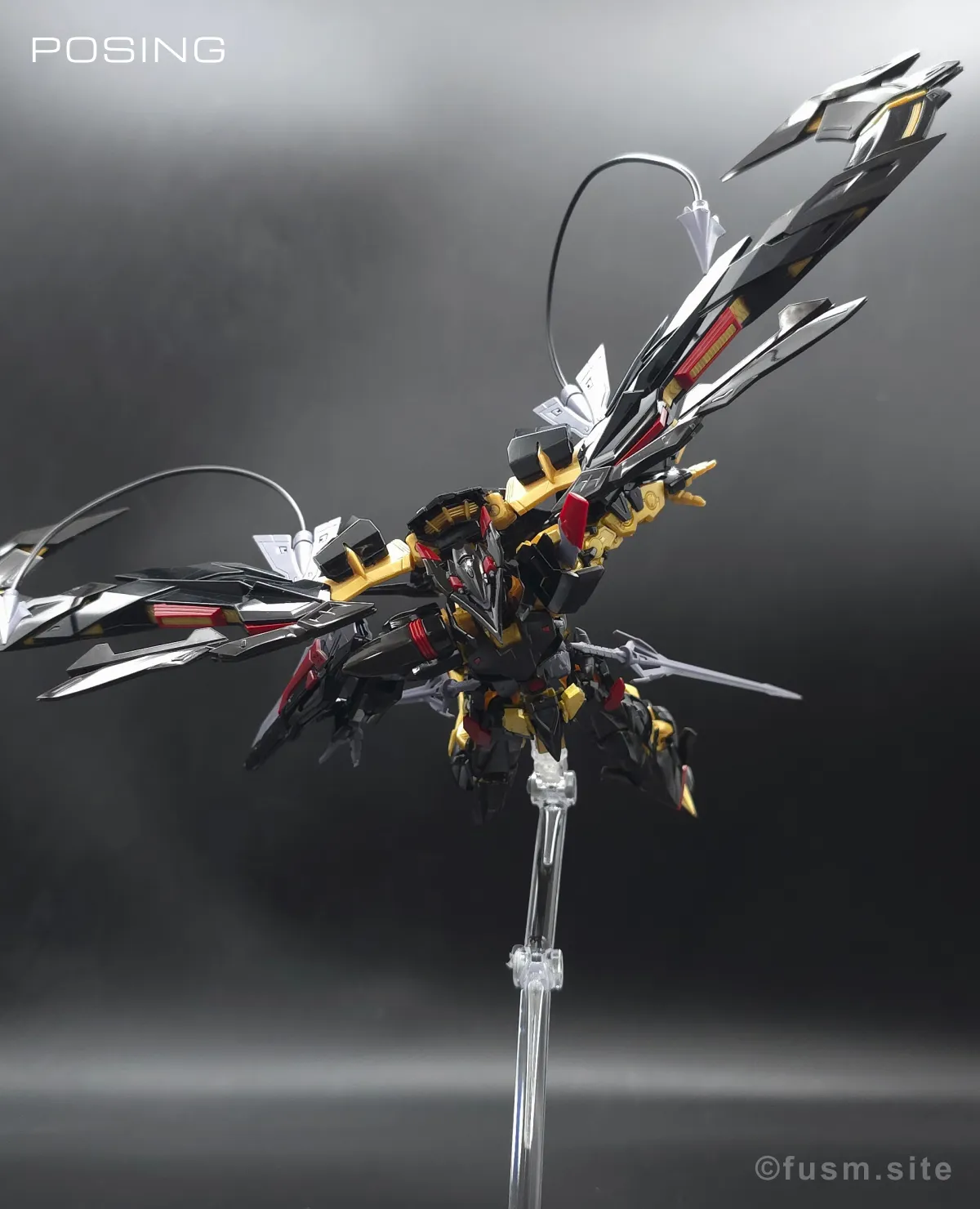 RG ガンダムアストレイ ゴールドフレーム天ミナ レビュー ポージング 16