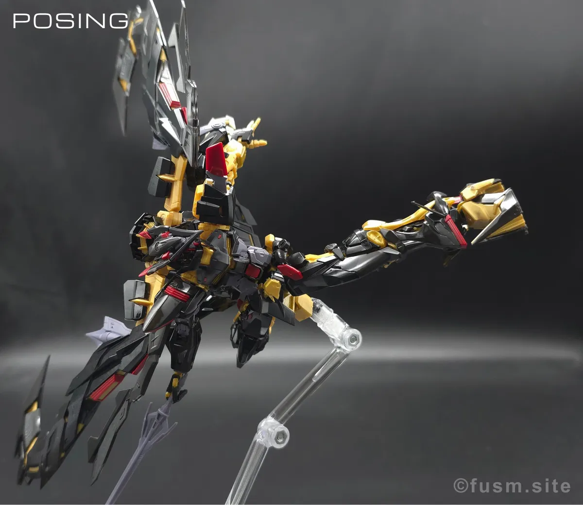 RG ガンダムアストレイ ゴールドフレーム天ミナ レビュー ポージング 19