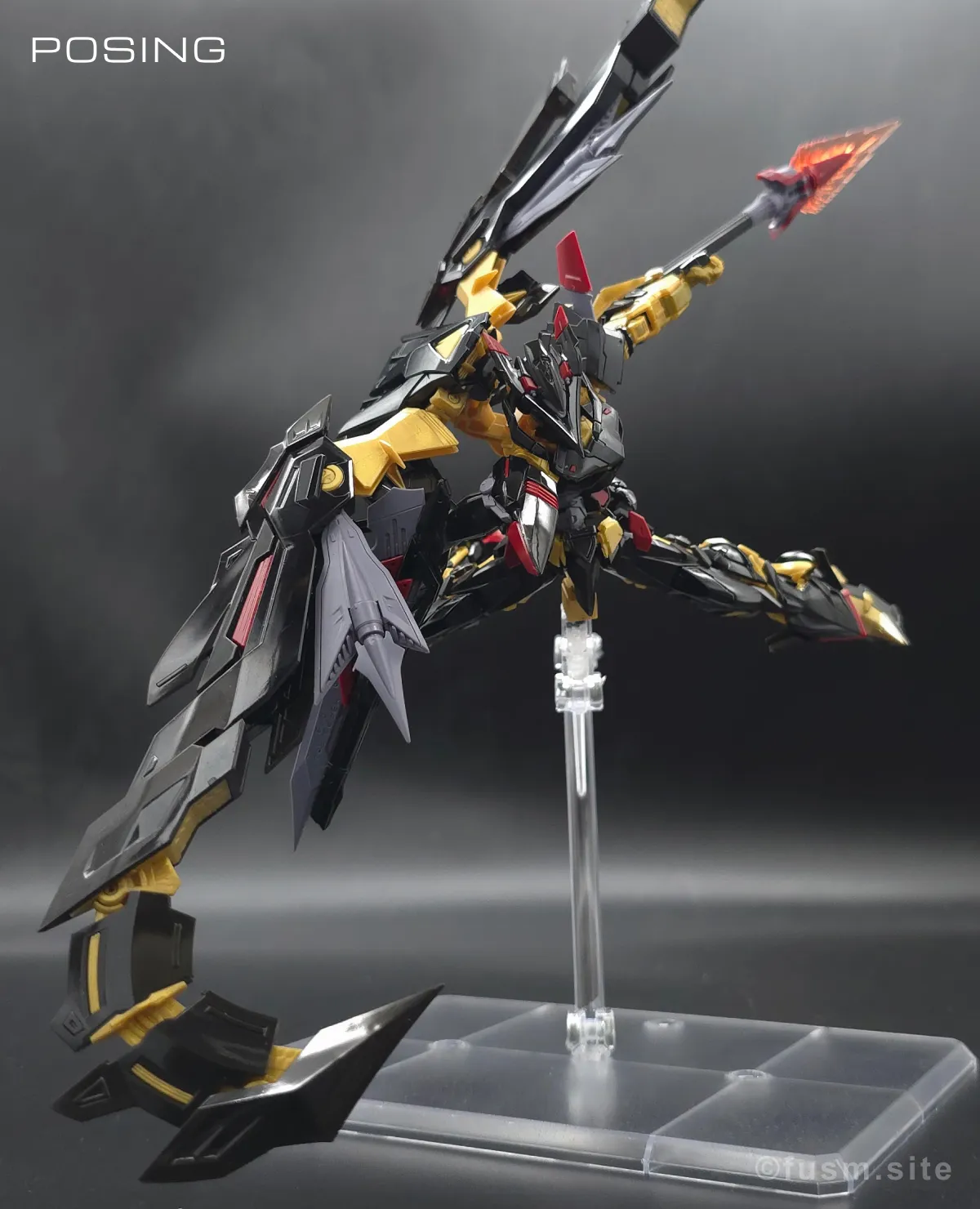 RG ガンダムアストレイ ゴールドフレーム天ミナ レビュー ポージング 23