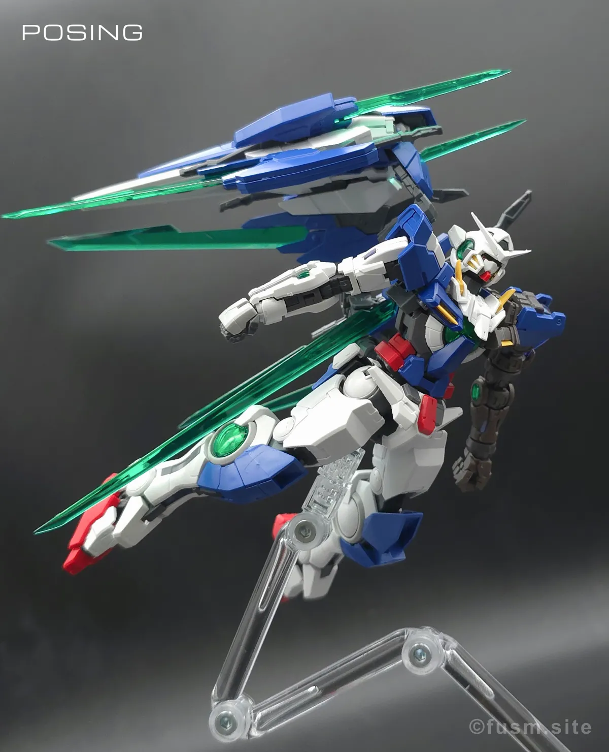 RG ガンダムエクシア リペアIV レビュー ポージング 01
