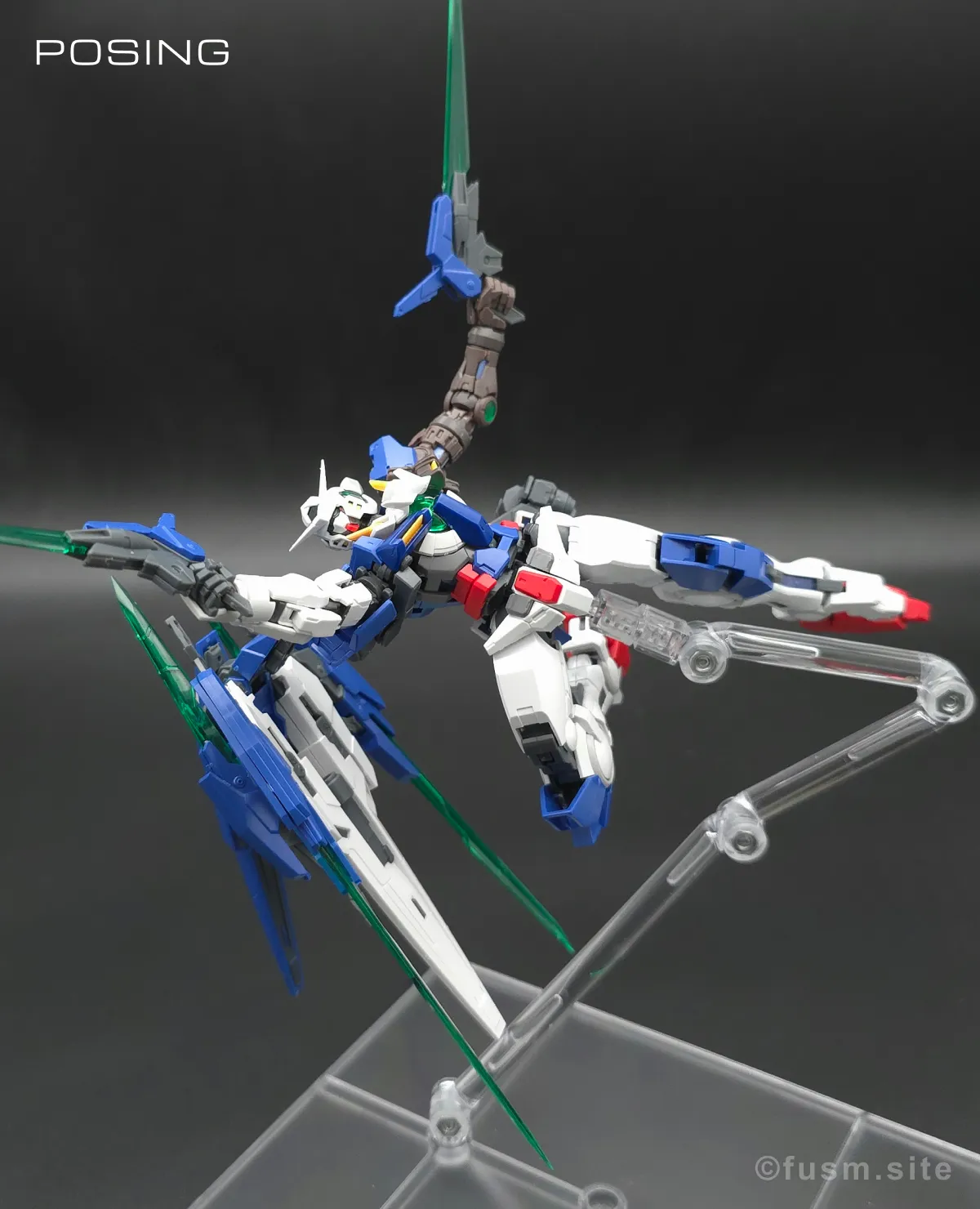 RG ガンダムエクシア リペアIV レビュー ポージング 14