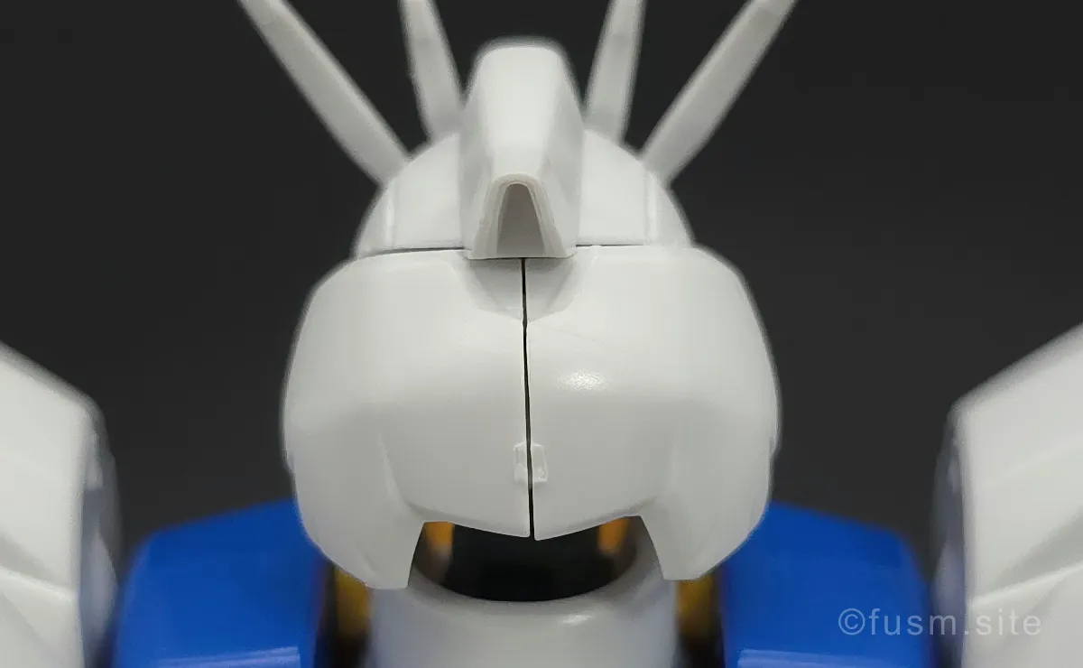 HG 1/144 ガンダム レギルス レビュー 頭部ディテール 合わせ目 01
