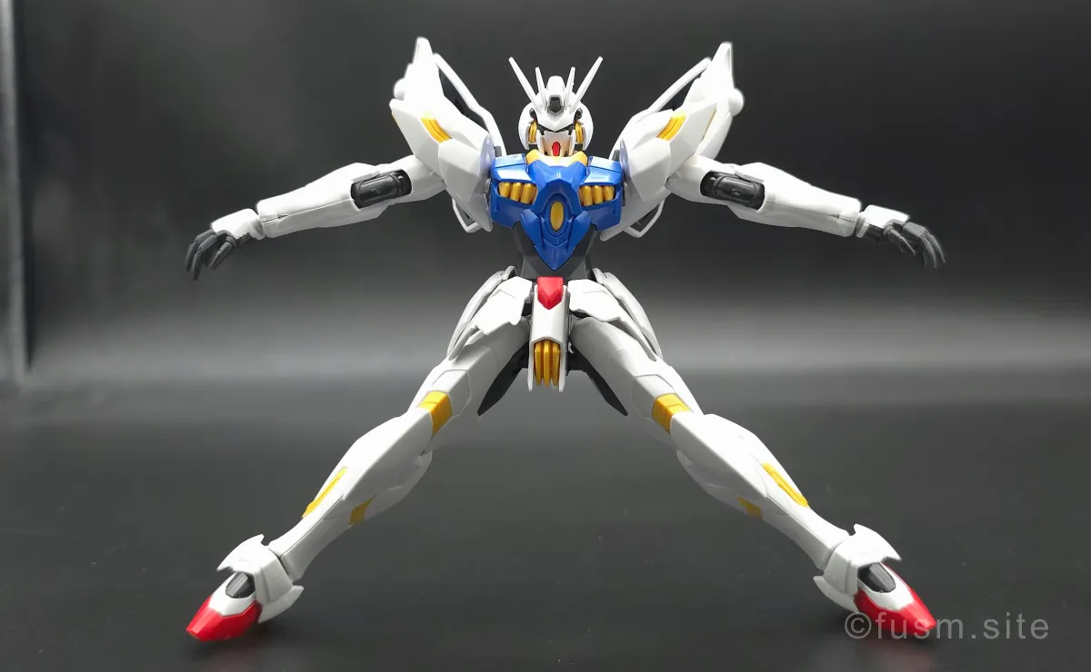 HG 1/144 ガンダム レギルス レビュー 胴体ディテール 可動域 04