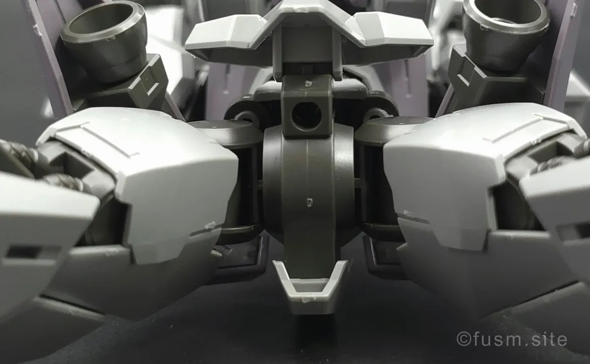 HG ガンヴォルヴァ レビュー 胴体ディテール 04