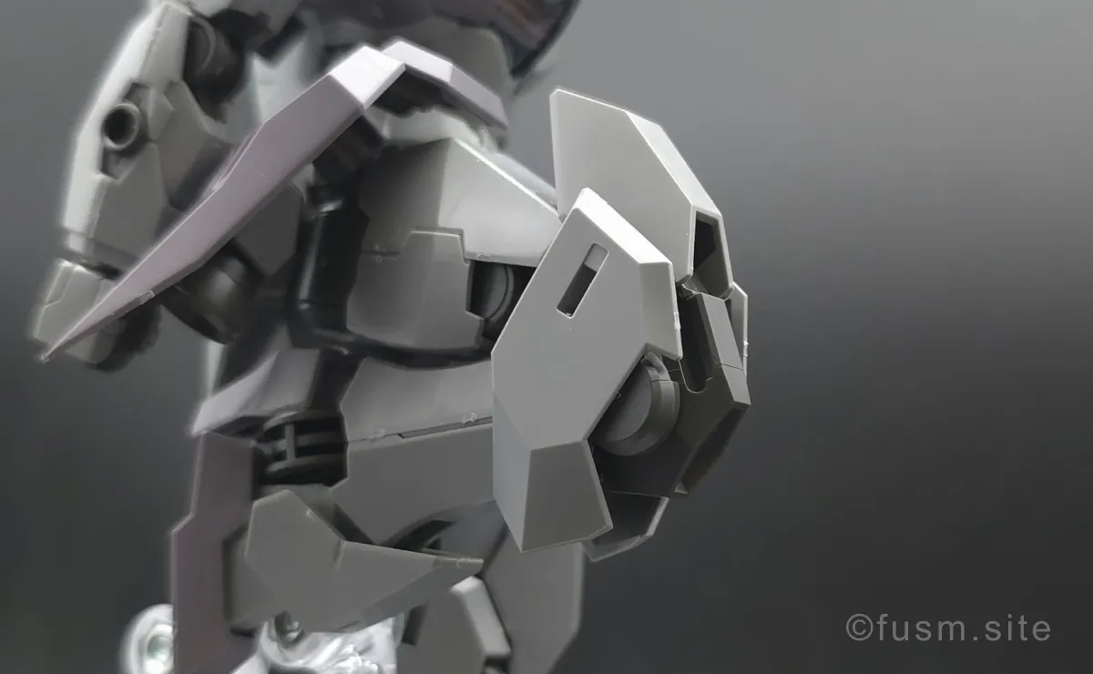 HG ガンヴォルヴァ レビュー 脚部ディテール 可動域 02