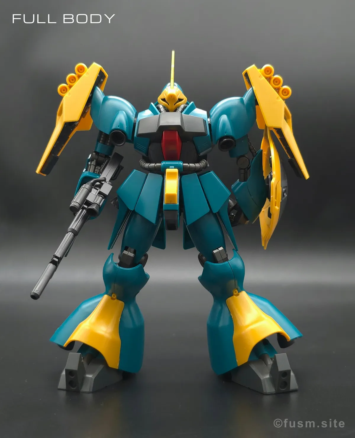 HGUC ヤクト・ドーガ(ギュネイ・ガス専用機) レビュー 多角的に見た全体の外観・素組み 01