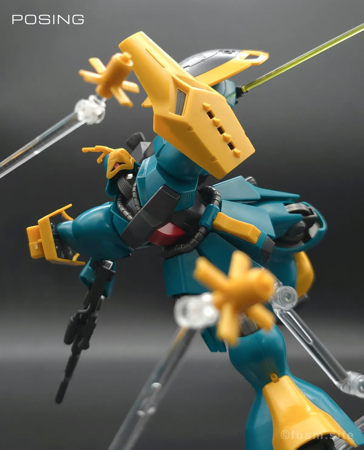 HGUC ヤクト・ドーガ(ギュネイ・ガス専用機) レビュー ポージング 25
