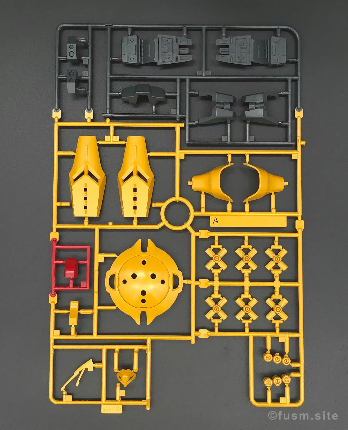 HGUC ヤクト・ドーガ(ギュネイ・ガス専用機) レビュー ランナー 01