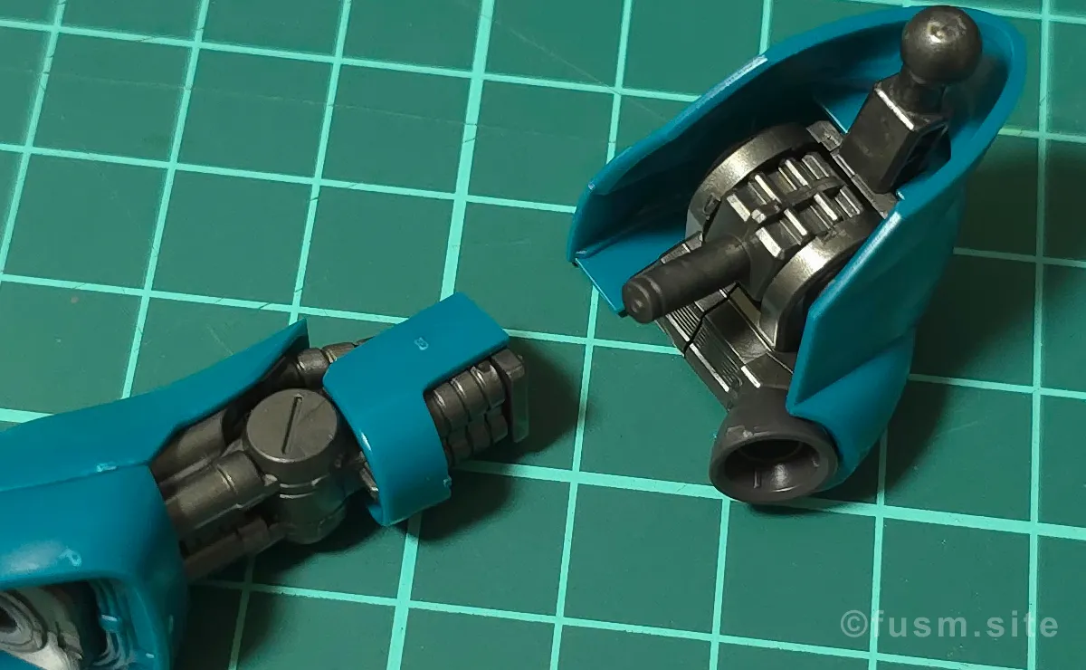 HGUC ヤクト・ドーガ(ギュネイ・ガス専用機) レビュー パーツ・構造・組み立て 03