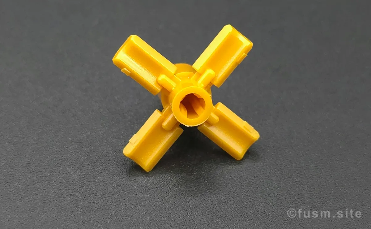 HGUC ヤクト・ドーガ(ギュネイ・ガス専用機) レビュー 付属品 1