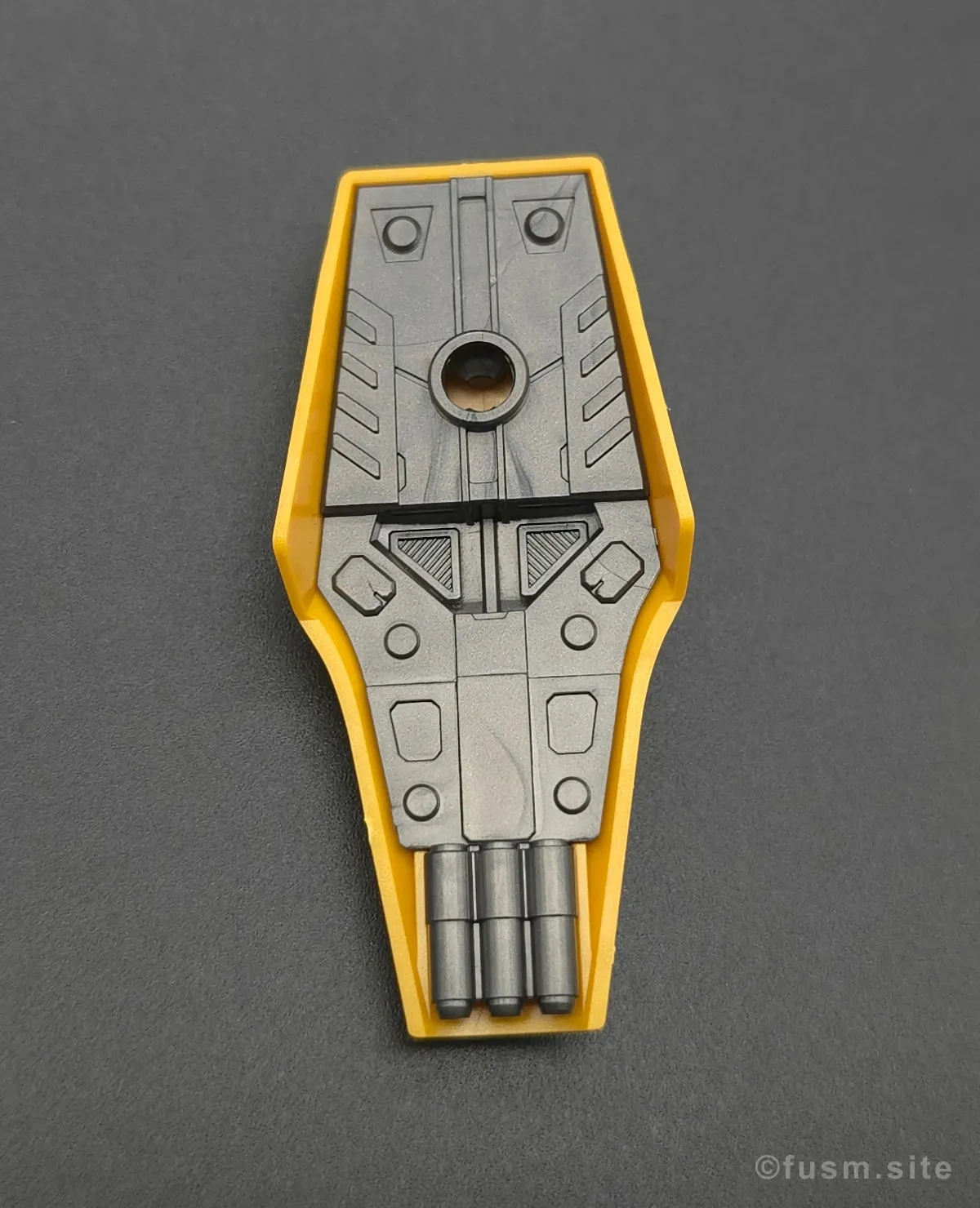 HGUC ヤクト・ドーガ(ギュネイ・ガス専用機) レビュー 肩ディテール 04