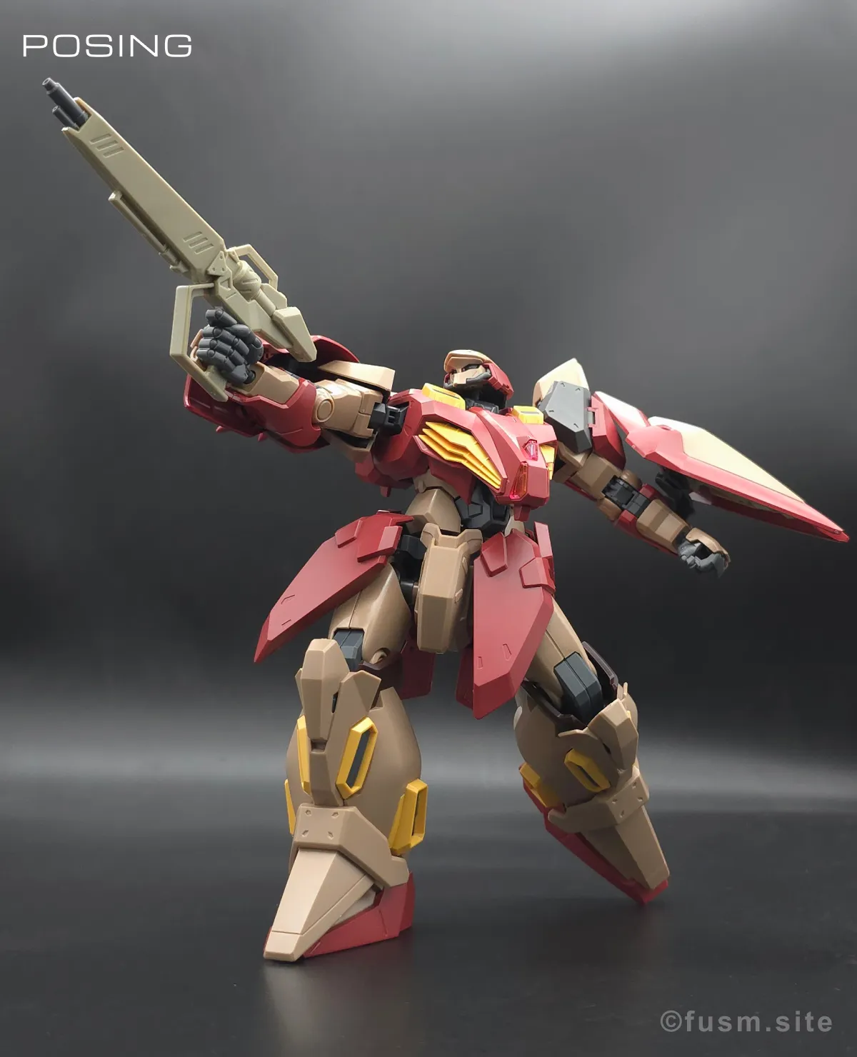 HG メッサーM01型 (ガウマン機) レビュー ポージング 02