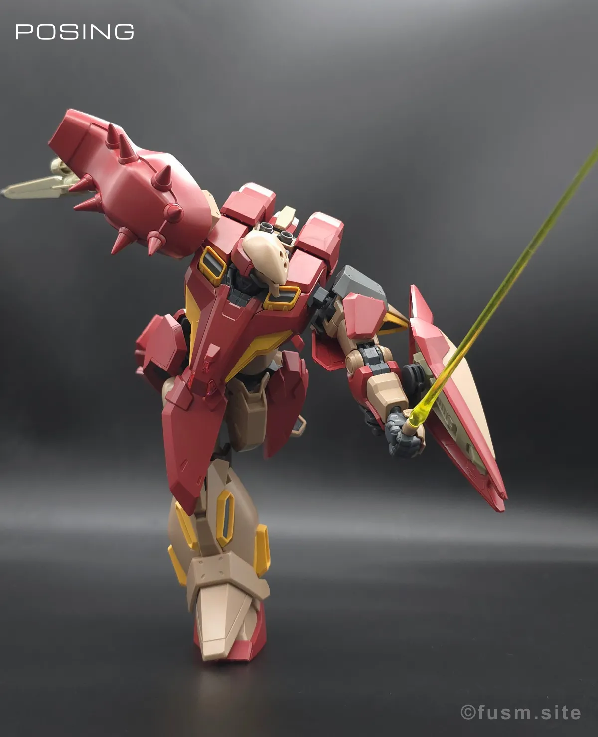 HG メッサーM01型 (ガウマン機) レビュー ポージング 12