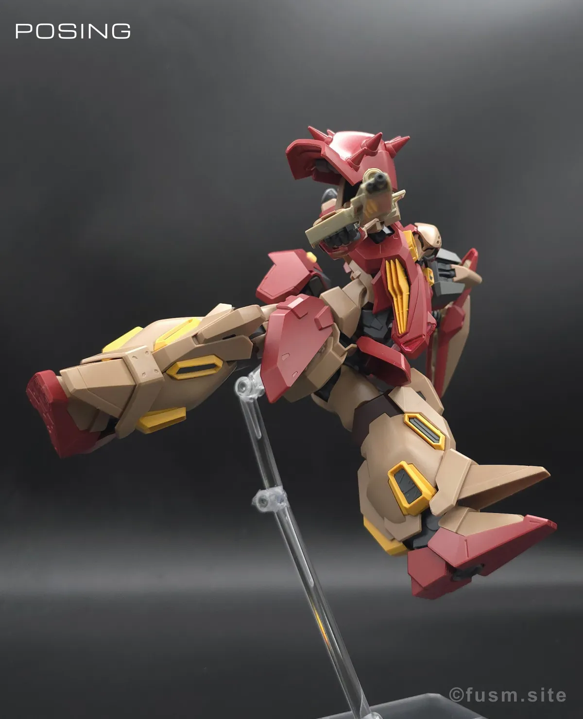 HG メッサーM01型 (ガウマン機) レビュー ポージング 19