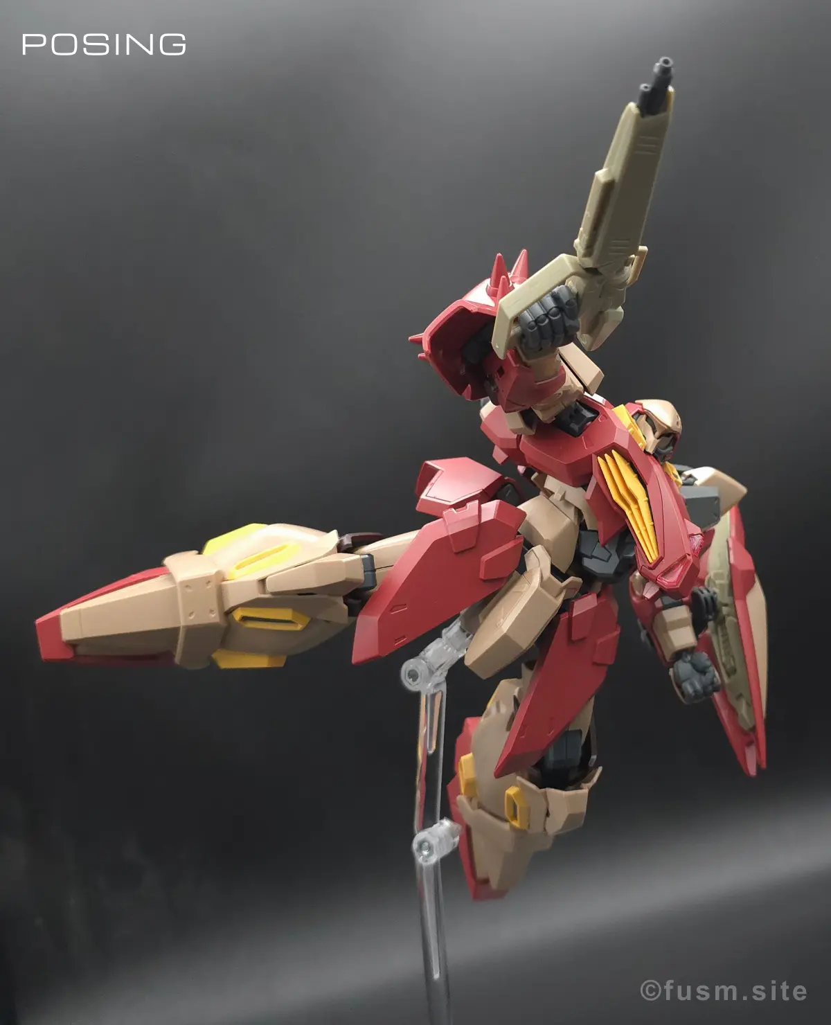 HG メッサーM01型 (ガウマン機) レビュー ポージング 23