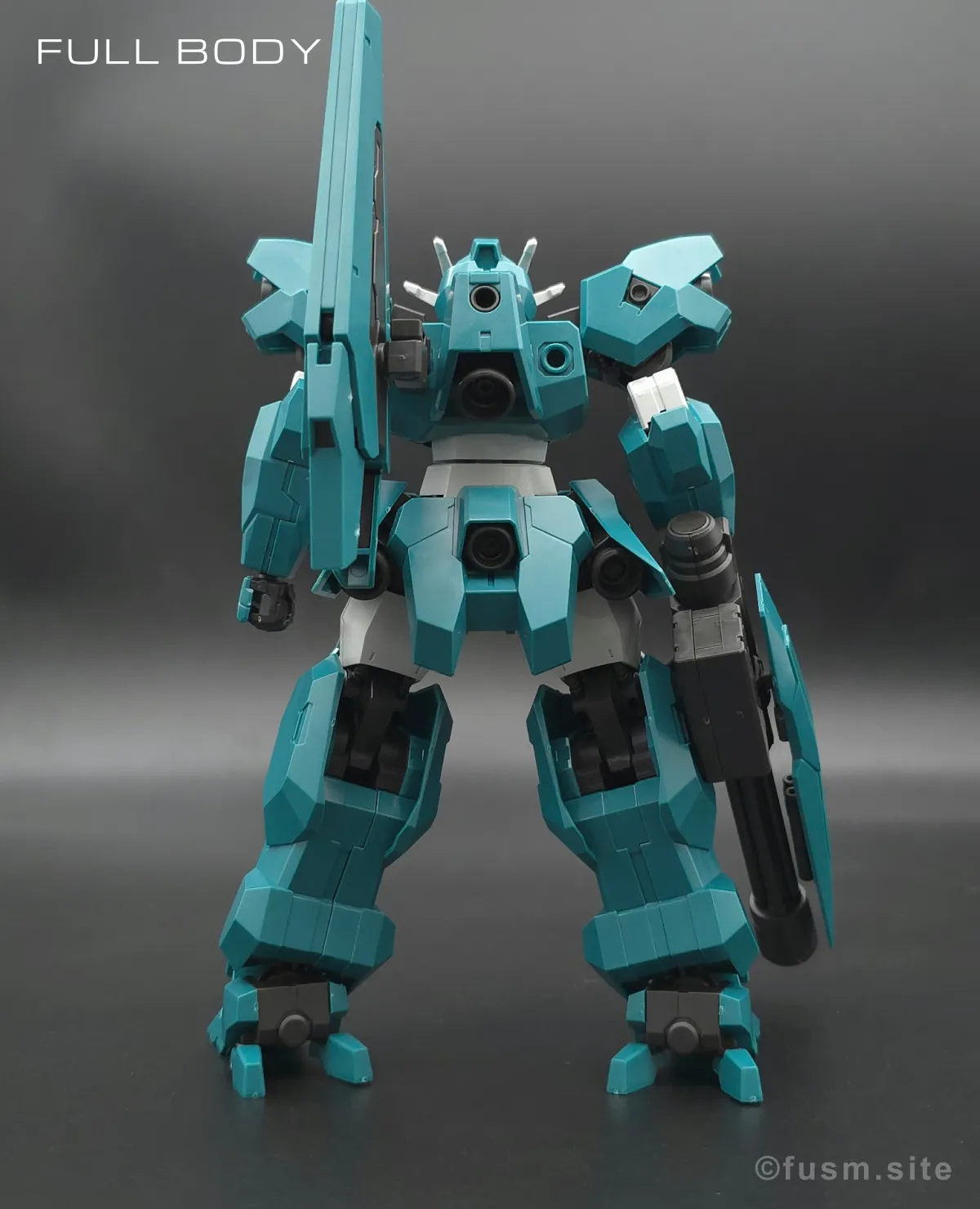 HG ガンダムルブリスウル レビュー 多角的に見た全体の外観・素組み 04