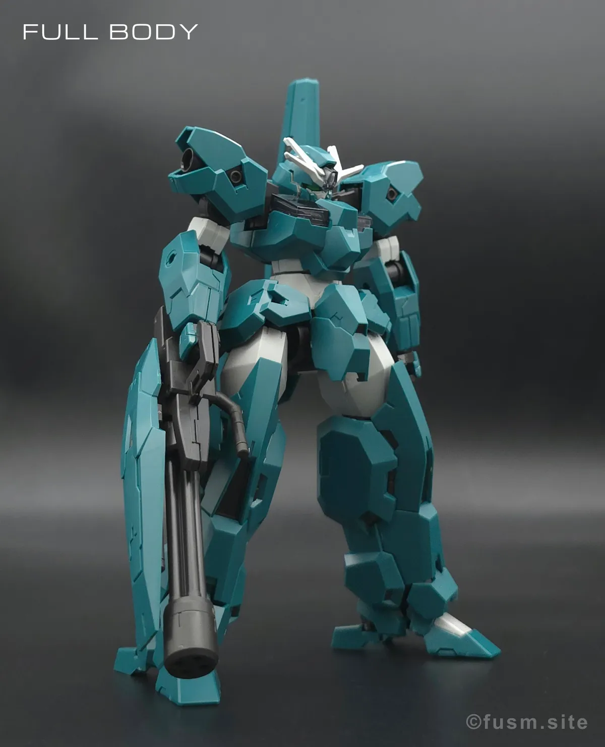 HG ガンダムルブリスウル レビュー 多角的に見た全体の外観・素組み 06