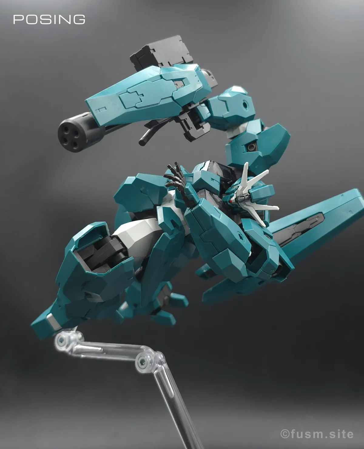 HG ガンダムルブリスウル レビュー ポージング 06