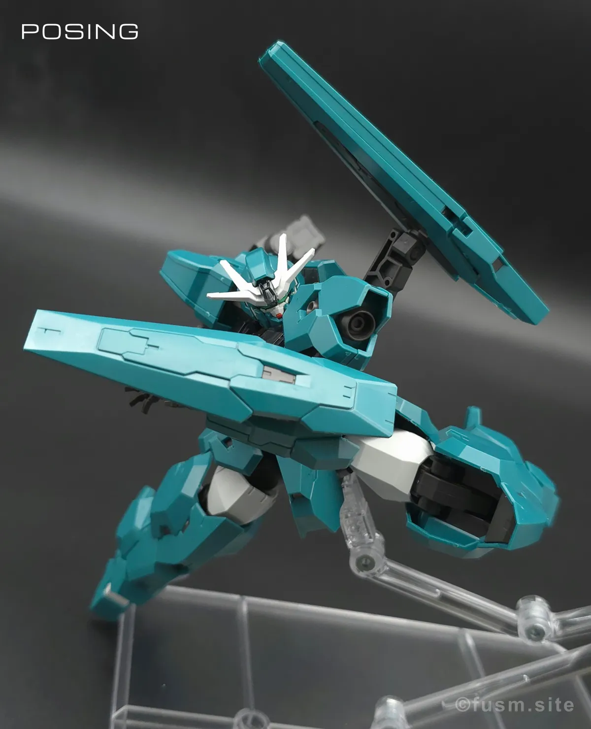 HG ガンダムルブリスウル レビュー ポージング 08