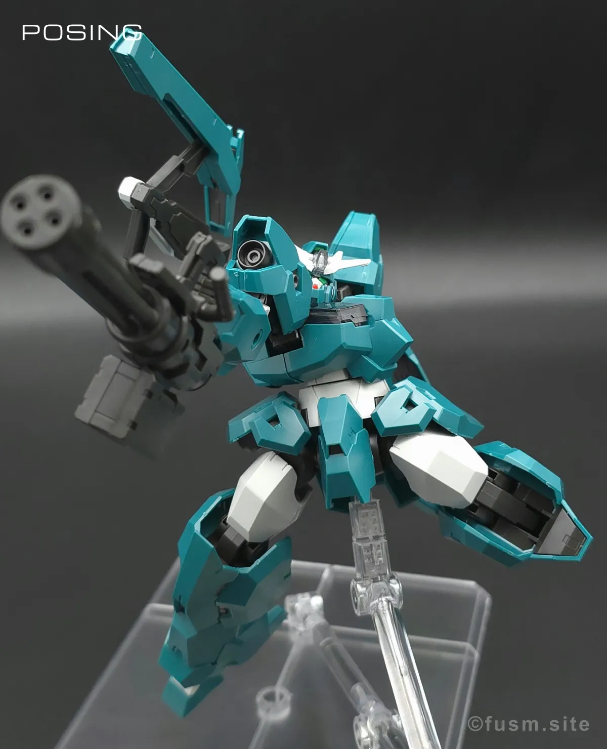 HG ガンダムルブリスウル レビュー ポージング 10