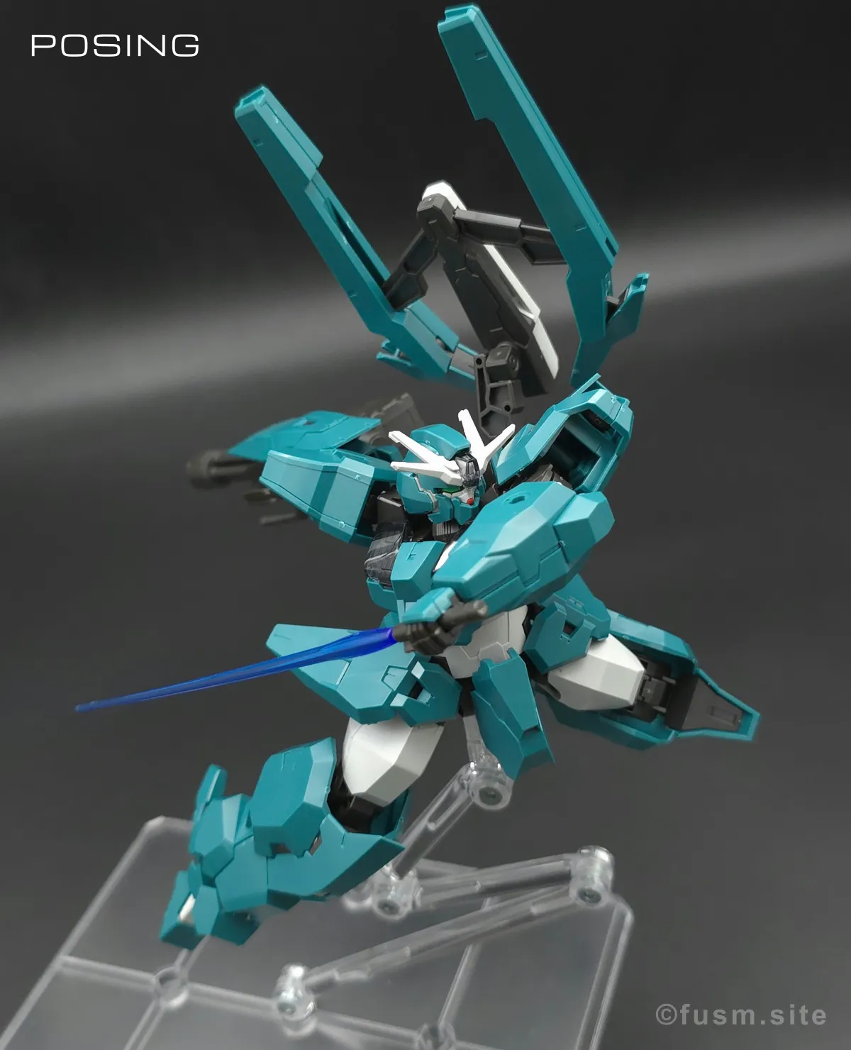 HG ガンダムルブリスウル レビュー ポージング 13