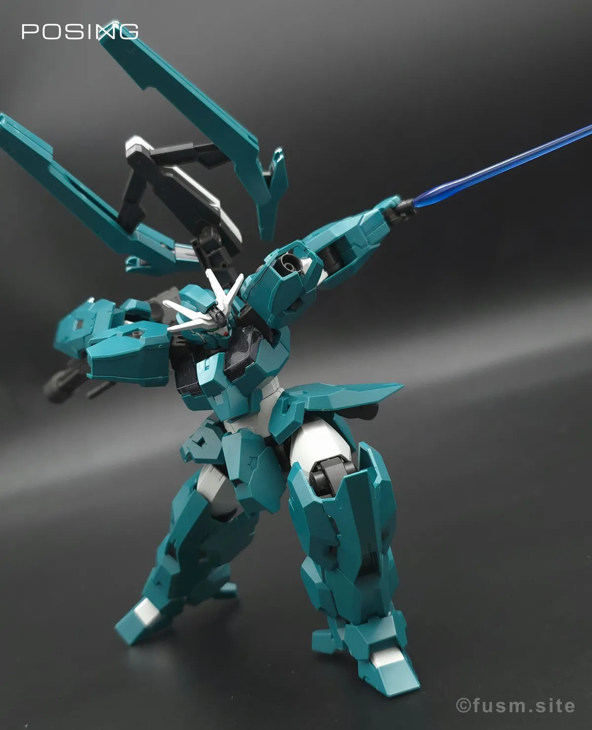 HG ガンダムルブリスウル レビュー ポージング 17